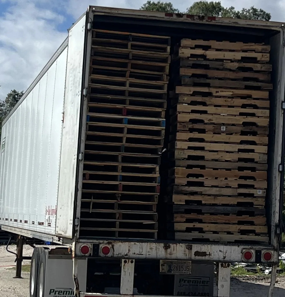 Pallet delivery dry van loaded for corridor freight